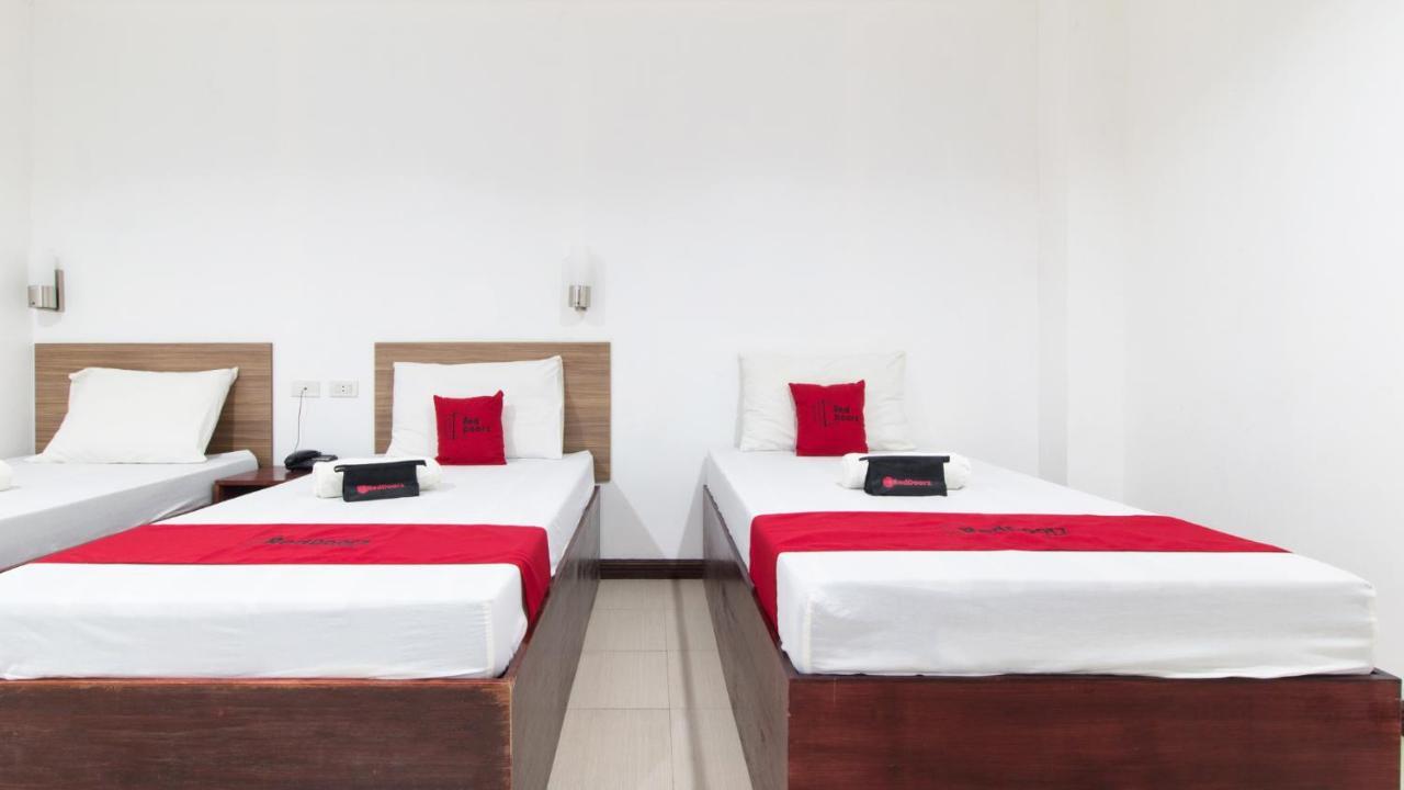 Reddoorz Plus Near Vigan City Commercial Center Luaran gambar