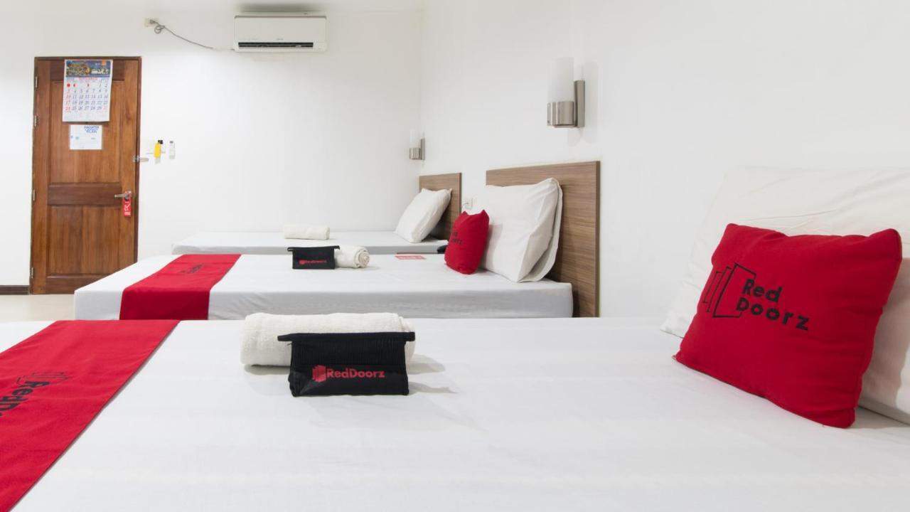 Reddoorz Plus Near Vigan City Commercial Center Luaran gambar