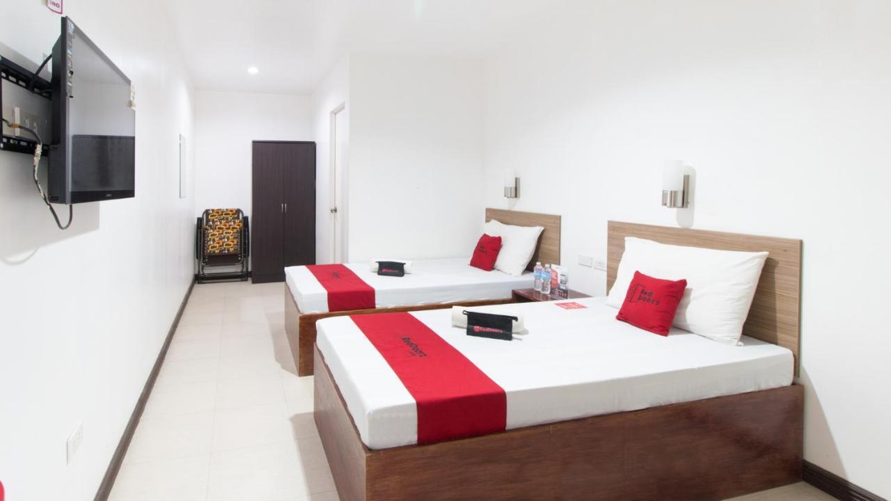 Reddoorz Plus Near Vigan City Commercial Center Luaran gambar