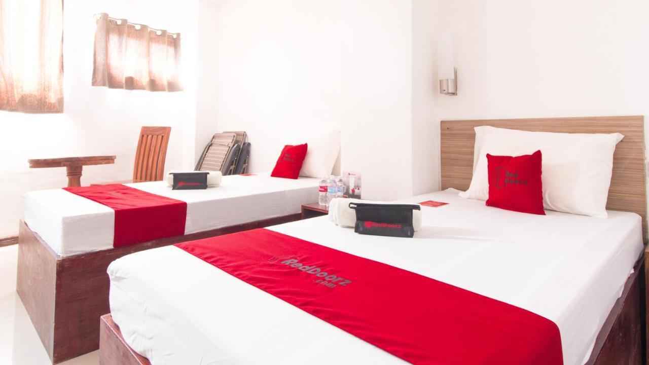 Reddoorz Plus Near Vigan City Commercial Center Luaran gambar
