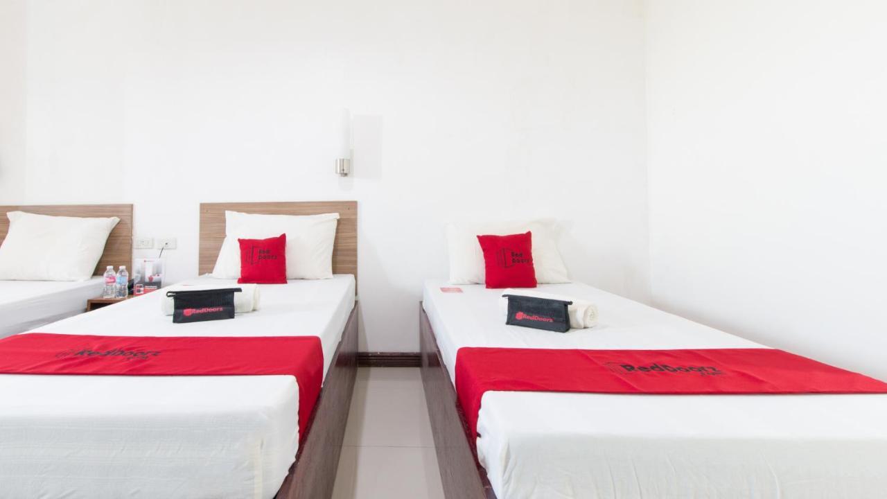Reddoorz Plus Near Vigan City Commercial Center Luaran gambar